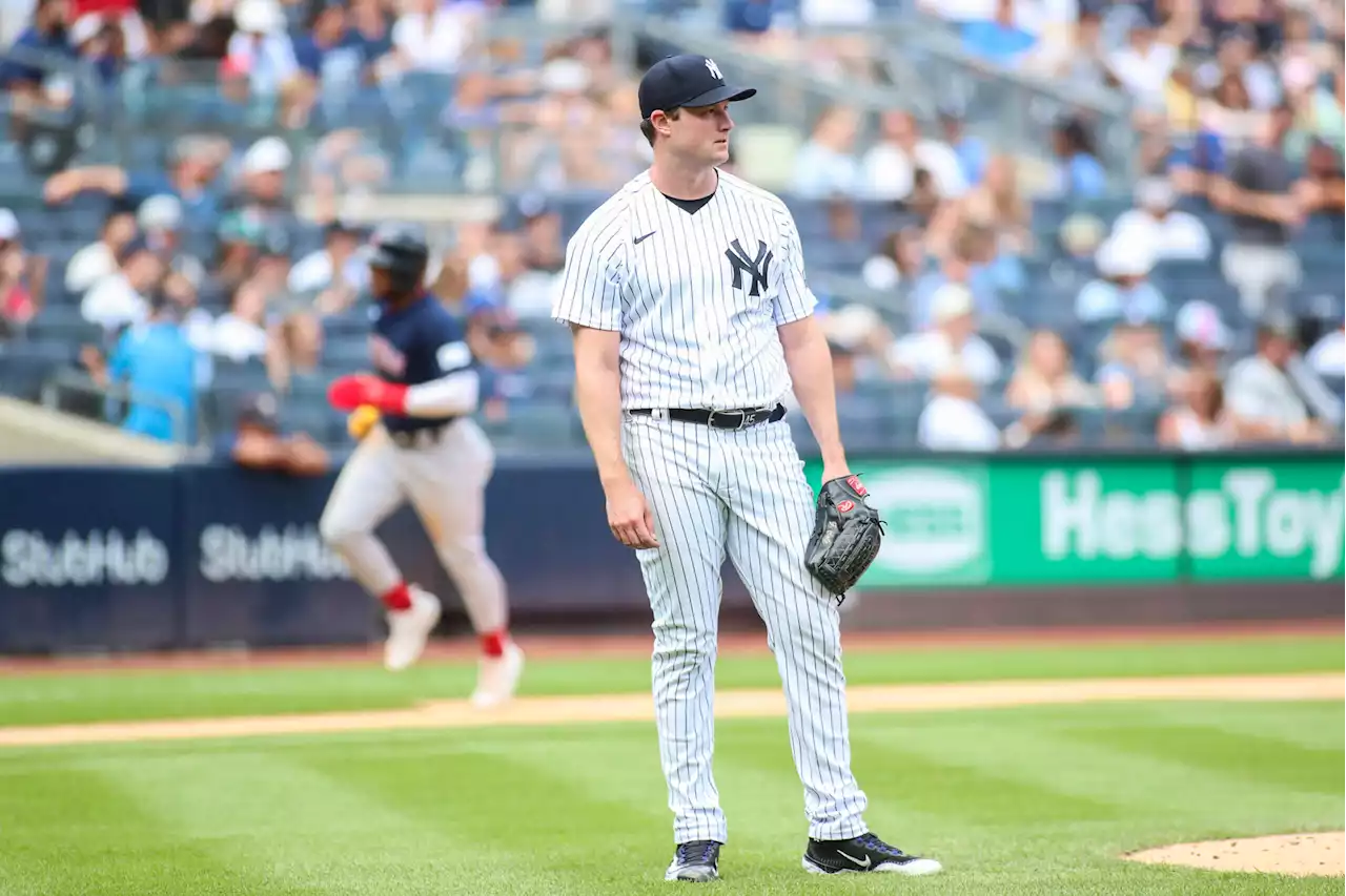 Yankees call meeting after embarrassing Red Sox loss but Aaron Boone gets same bad results