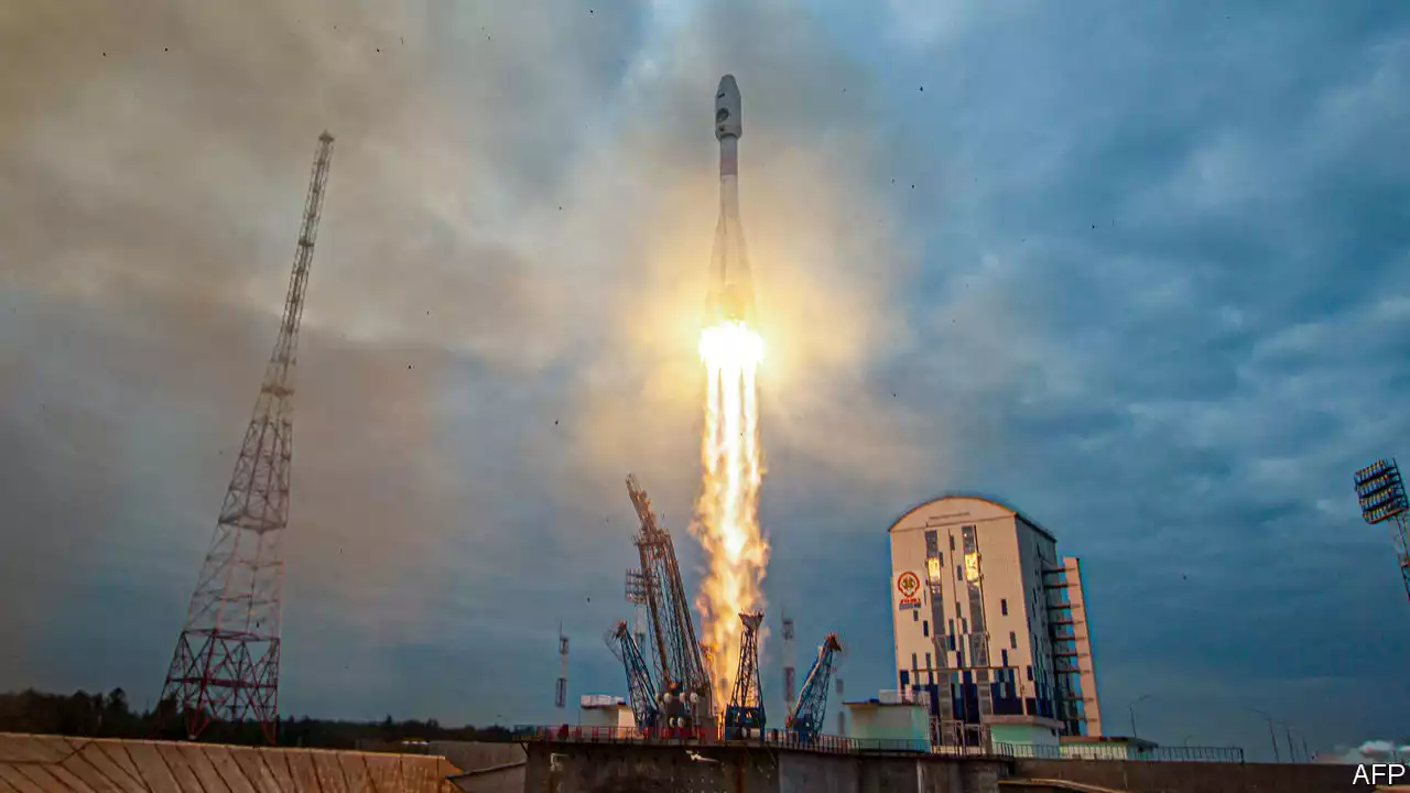 Russia’s bid to return to the Moon comes to an ignominious end