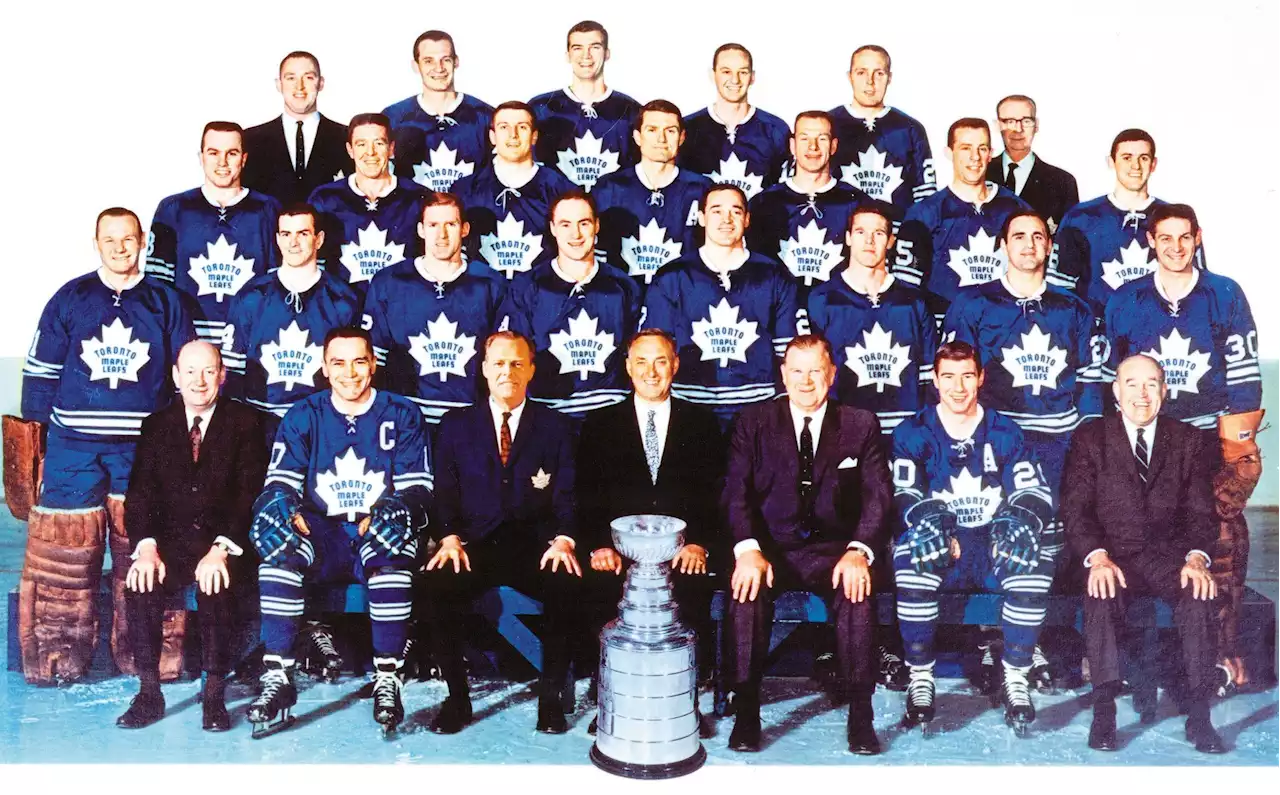 SIMMONS: Maple Leafs' ancient Stanley Cup-winning blueline is now all gone