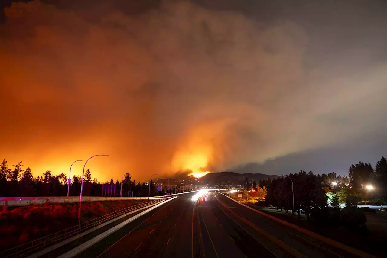 Bomba sukar padam McDougall Creek di Kanada