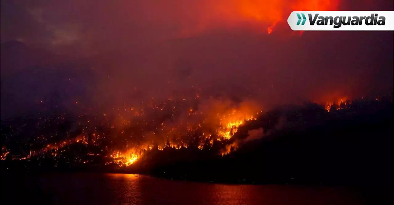 | 15 mil personas fueron evacuadas por incendios en Canadá