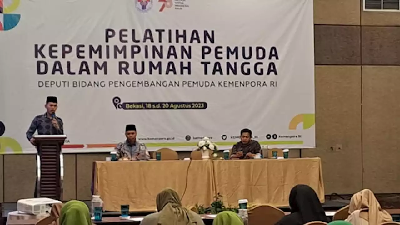 Pelatihan Kepemimpinan Pemuda: Pemimpin Publik yang Kokoh Dimulai dari Kepemimpinan Individu