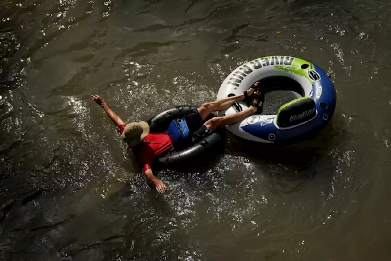 Record-setting temperatures forecast in Dallas as scorching heat wave continues to bake the US