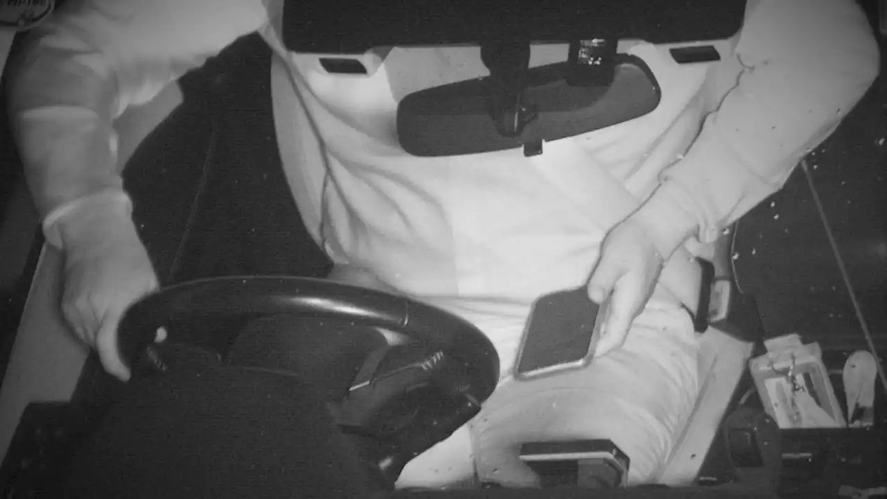 Put the phone away and buckle up, Tasmanian drivers warned — the cameras are watching