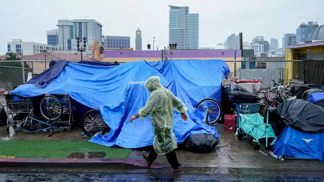 Tropical storm Hilary lashes Mexico and United States