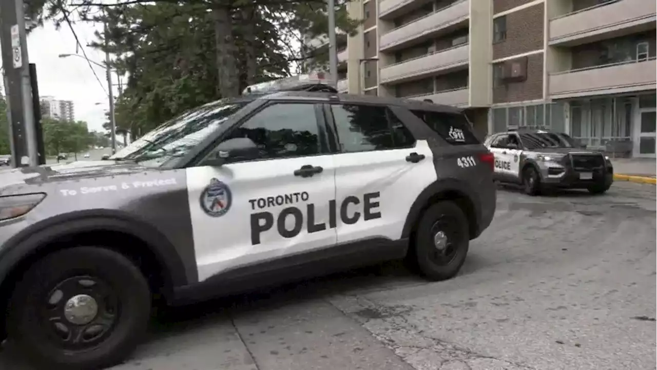 Man in his 40s killed in downtown Toronto shooting