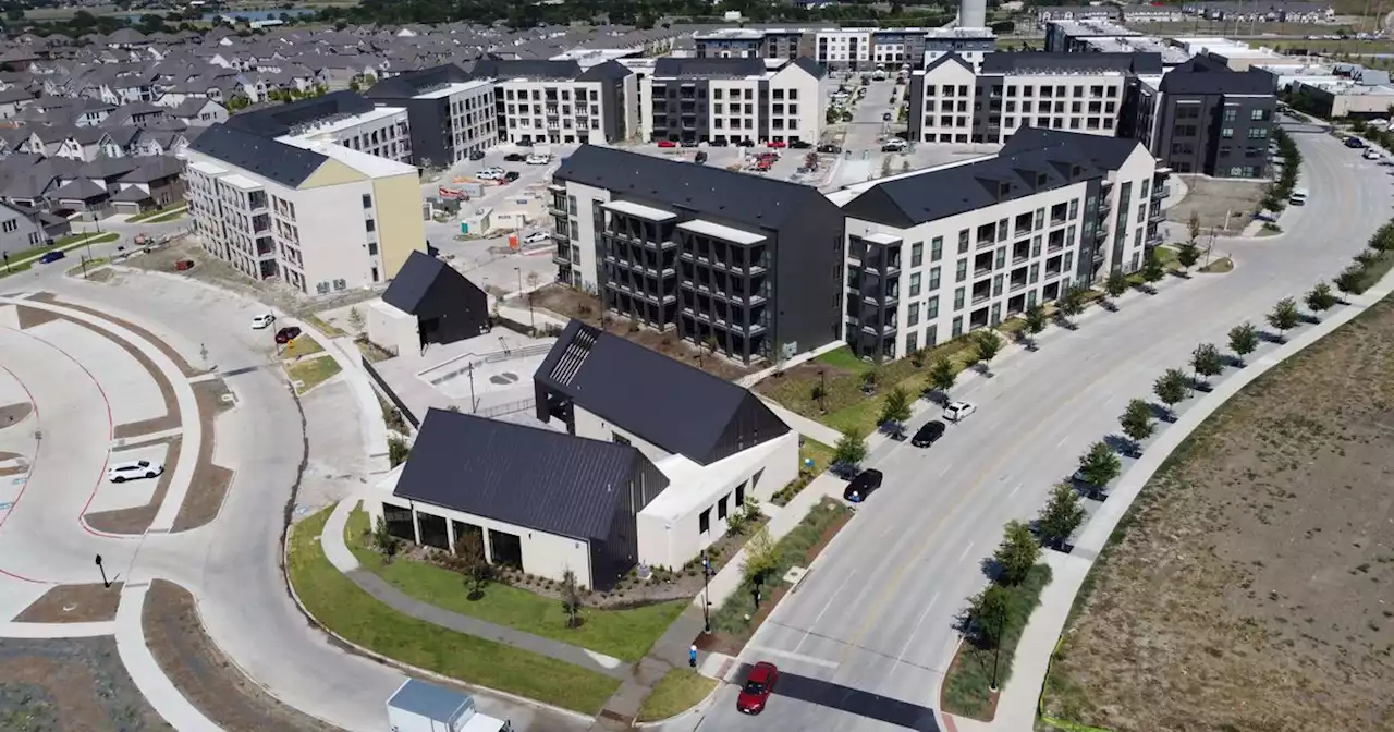 New apartments open in $500 million Sachse development