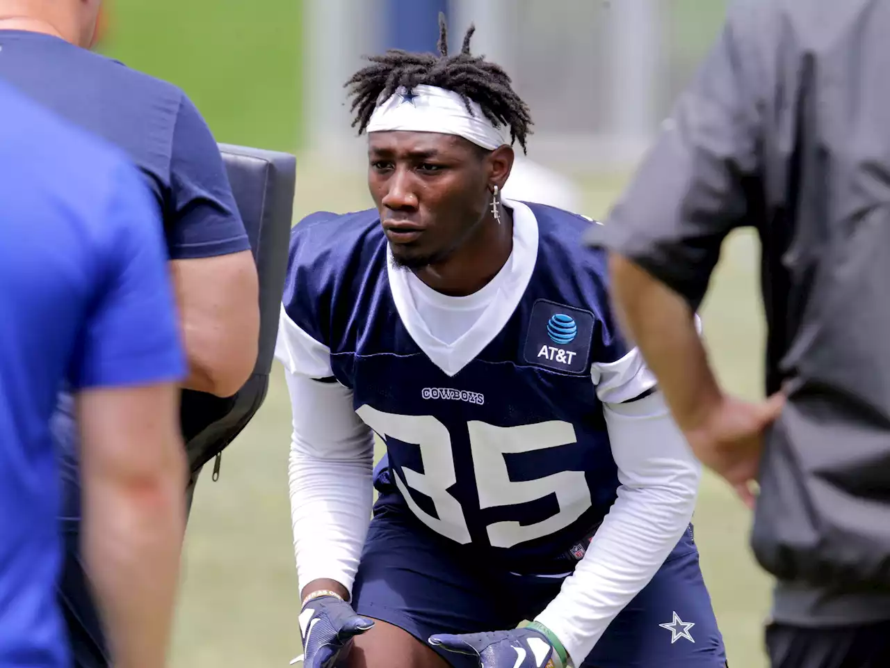 What DeMarvion Overshown’s ACL injury means for Cowboys defense moving forward