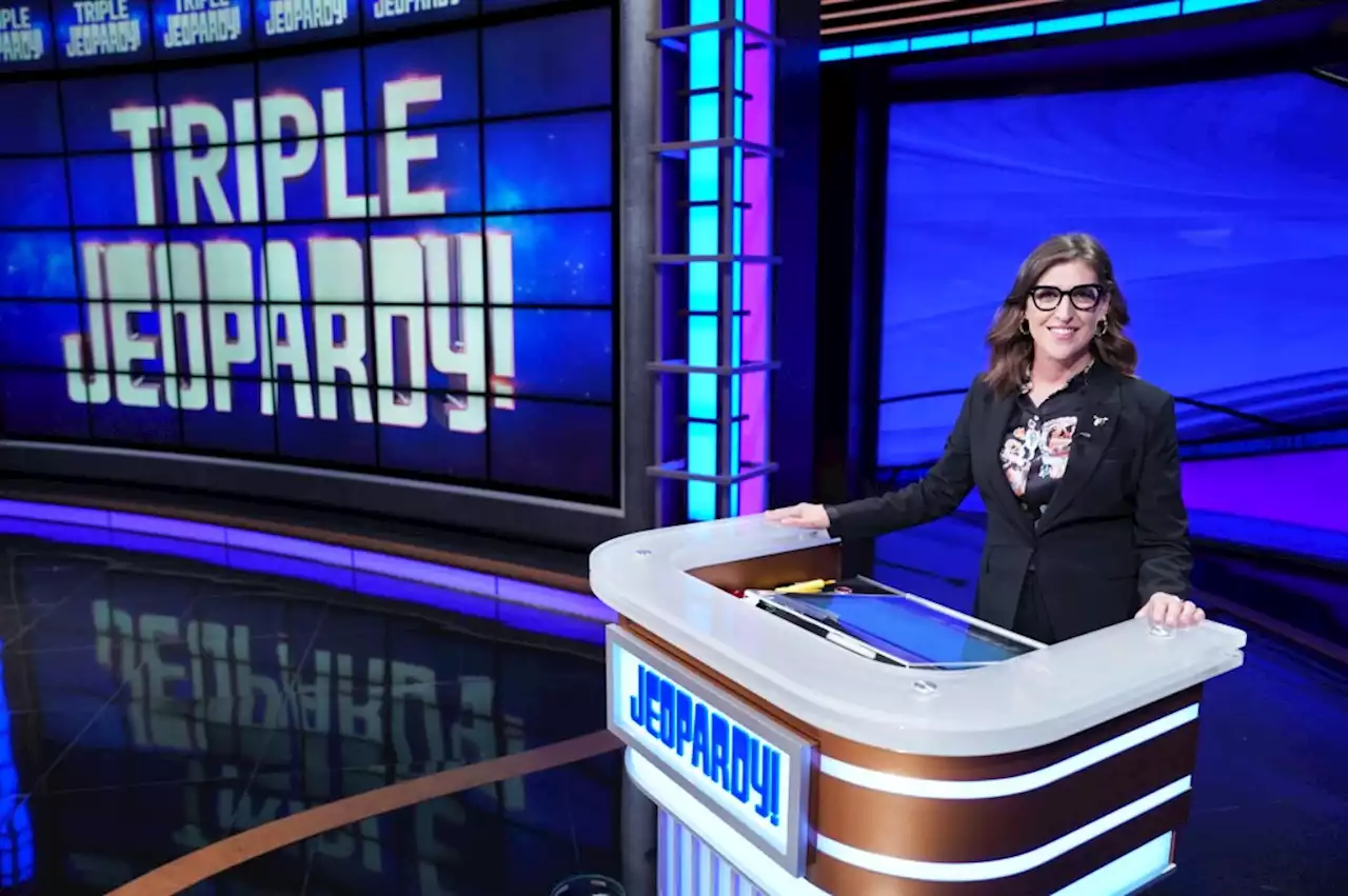 ‘Jeopardy!’: Mayim Bialik Leaves Final Week Of Filming In Solidarity With Writers But Production Continues