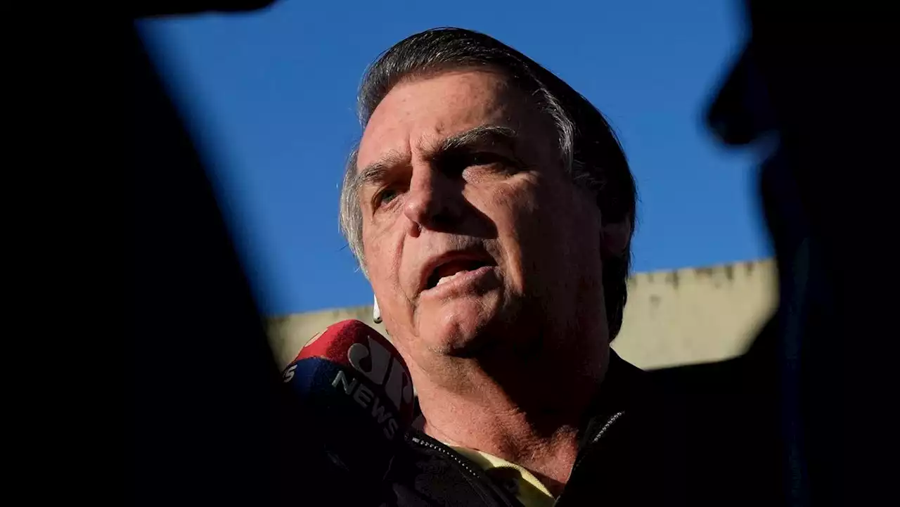 Hacker sier Bolsonaro ba ham tukle med stemmemaskin