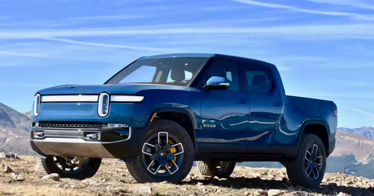 Rivian R1T vs. Ford F-150 Lighting: electric pickup face-off