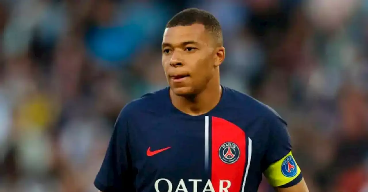 Mbappé ya debutó con PSG, pero podría cambiar de equipo en los próximos días