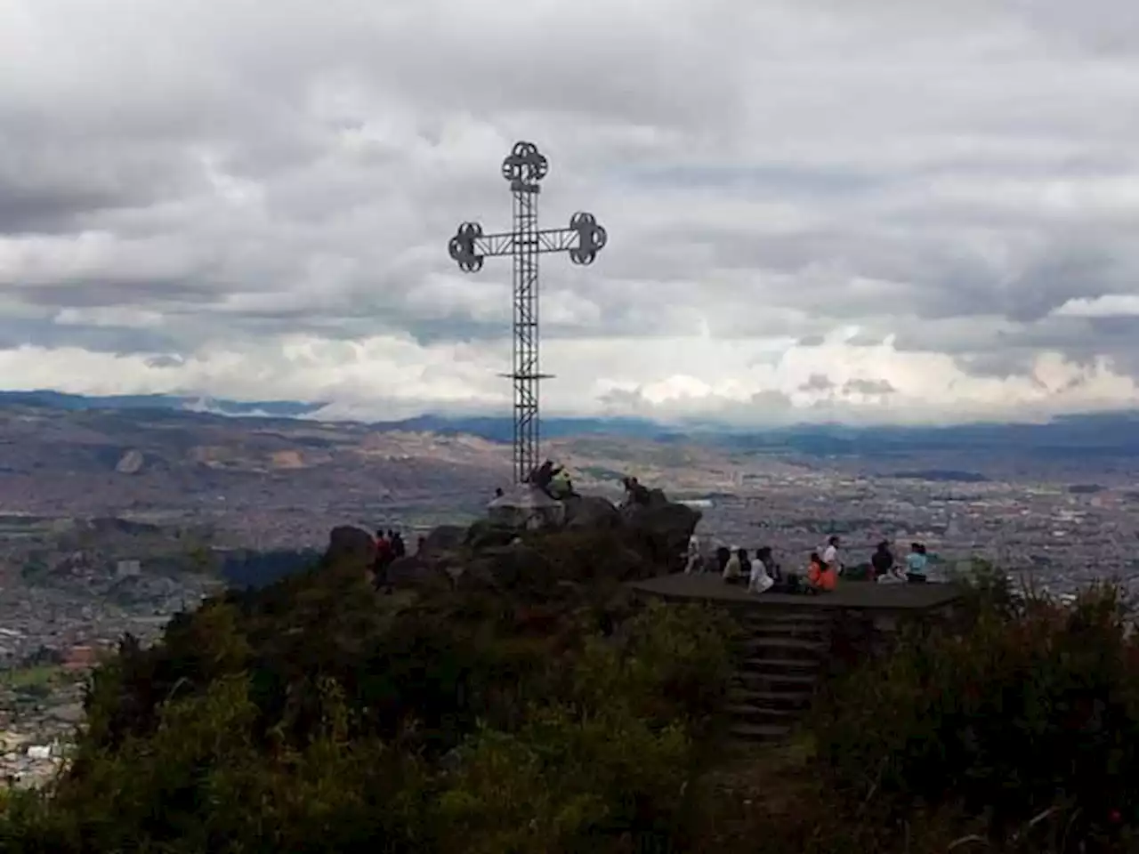 Atención: 10 personas se perdieron en el Cerro de la Cruz de Bogotá: esto se sabe