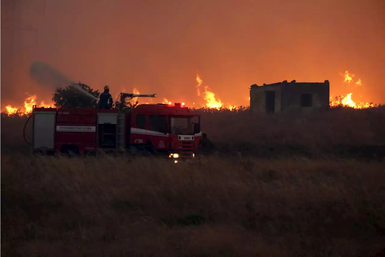 Greek firefighters battle fresh blaze as wildfires rage