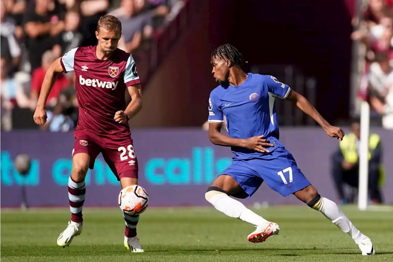 Pochettino’s wait goes on as Chelsea lose at West Ham