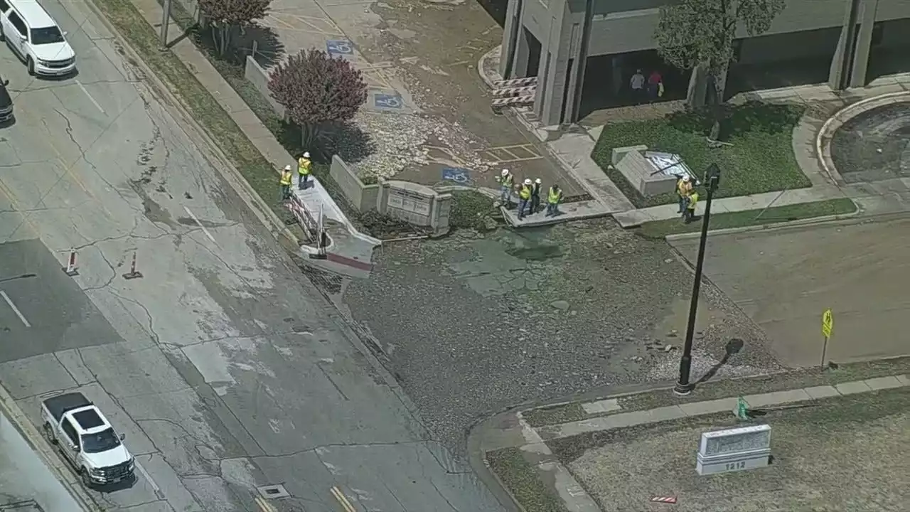 Fort Worth's Lancaster Avenue sees second major water main break in a week