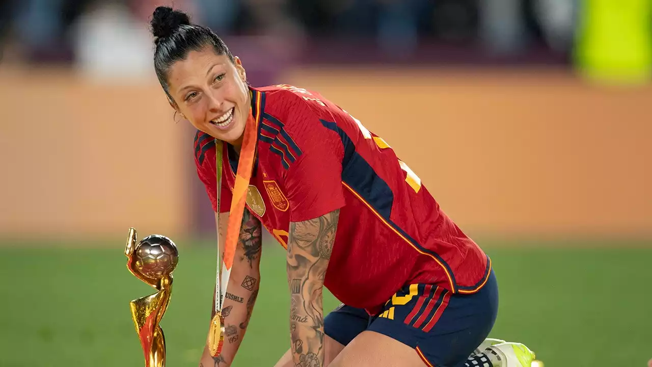 Spanish FA president's kiss on Jennifer Hermoso after Women's World Cup victory sparks controversy