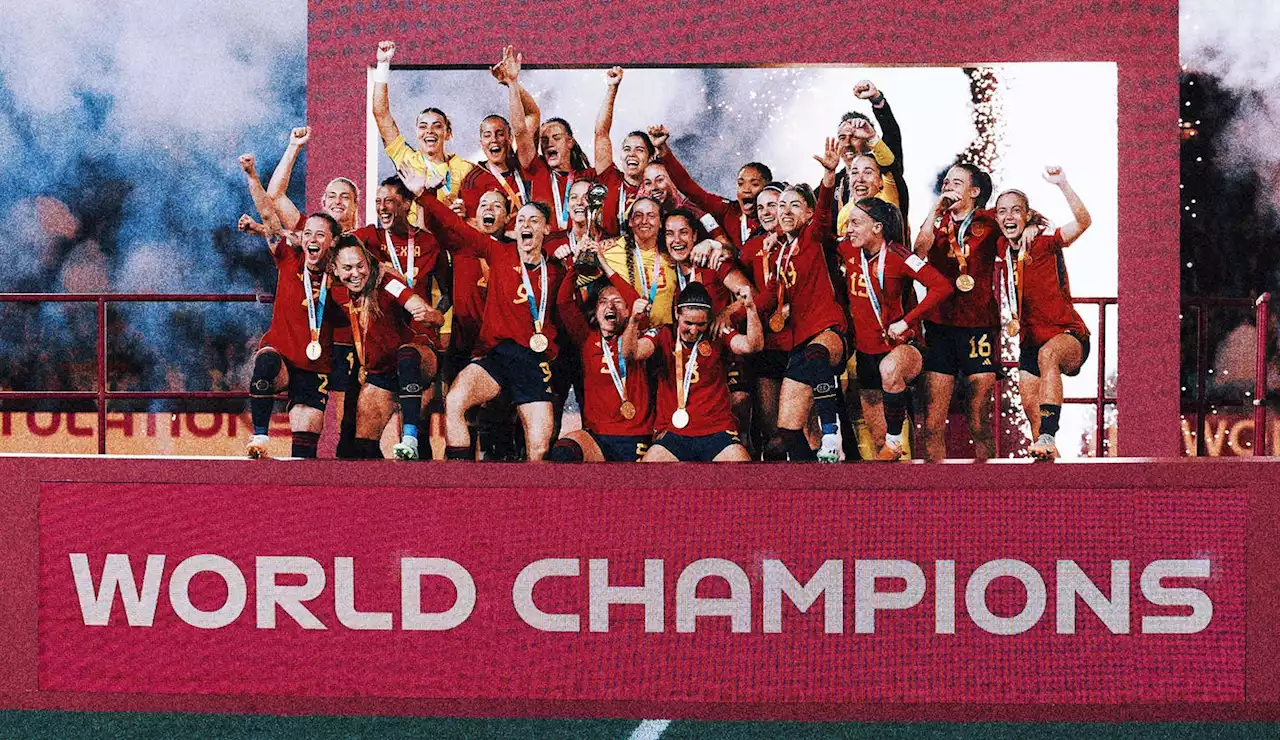 Barcelona coach Xavi among Spanish icons celebrating Women's World Cup triumph