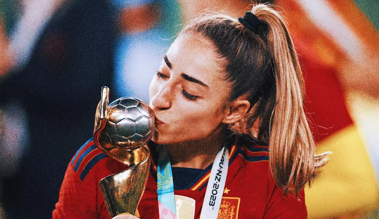 Spain's World Cup star Olga Carmona's father has died, the Spanish Federation announced