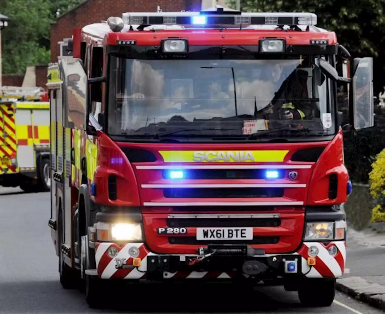 Fire service rushes to early morning car fire in Glasgow