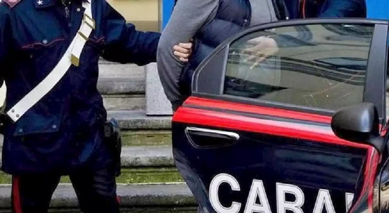 Veroli, minaccia e aggredisce la madre per avere soldi per la droga: arrestato