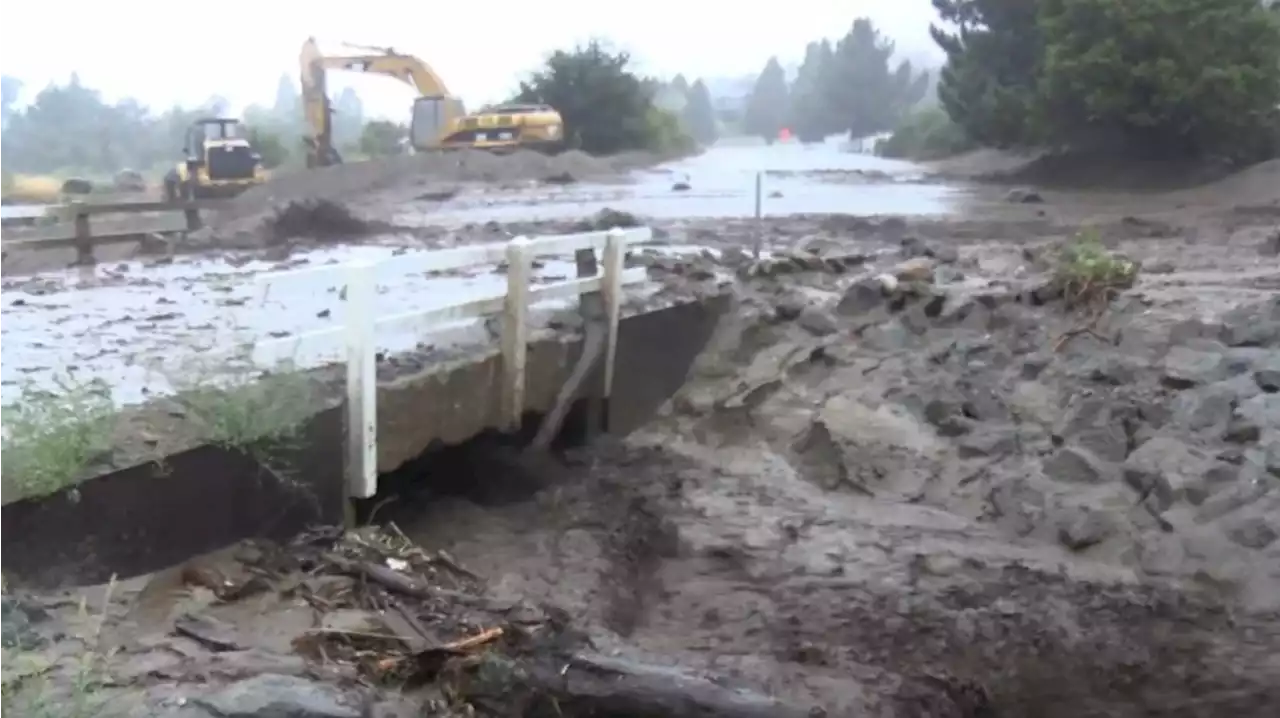 Hilary slams Southern California, breaking rainfall records; area eludes feared havoc