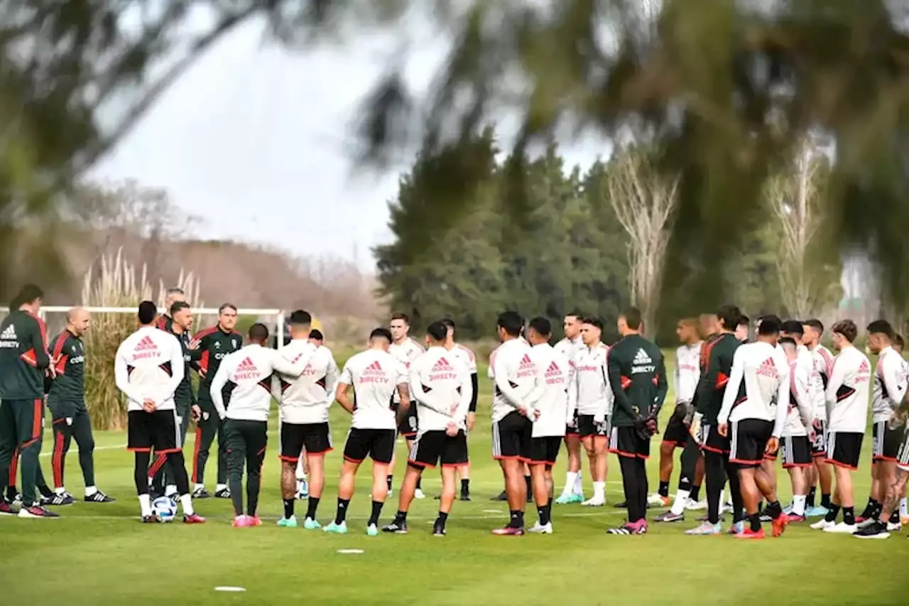 River: Martín Demichelis y una charla con el plantel luego de los golpazos