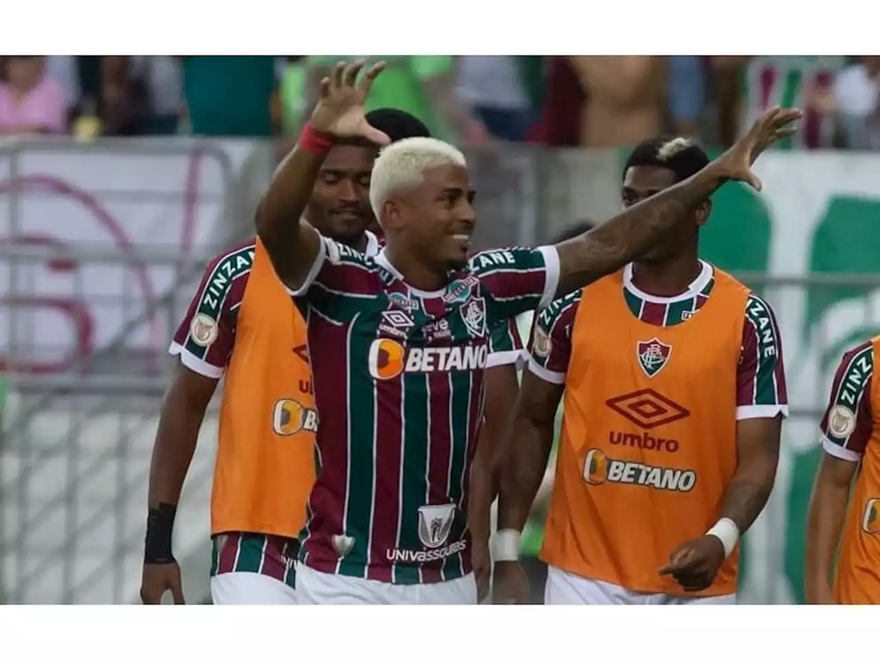 Talismã do Fluminense, John Kennedy vira carta na manga de Fernando Diniz para jogo contra Olimpia