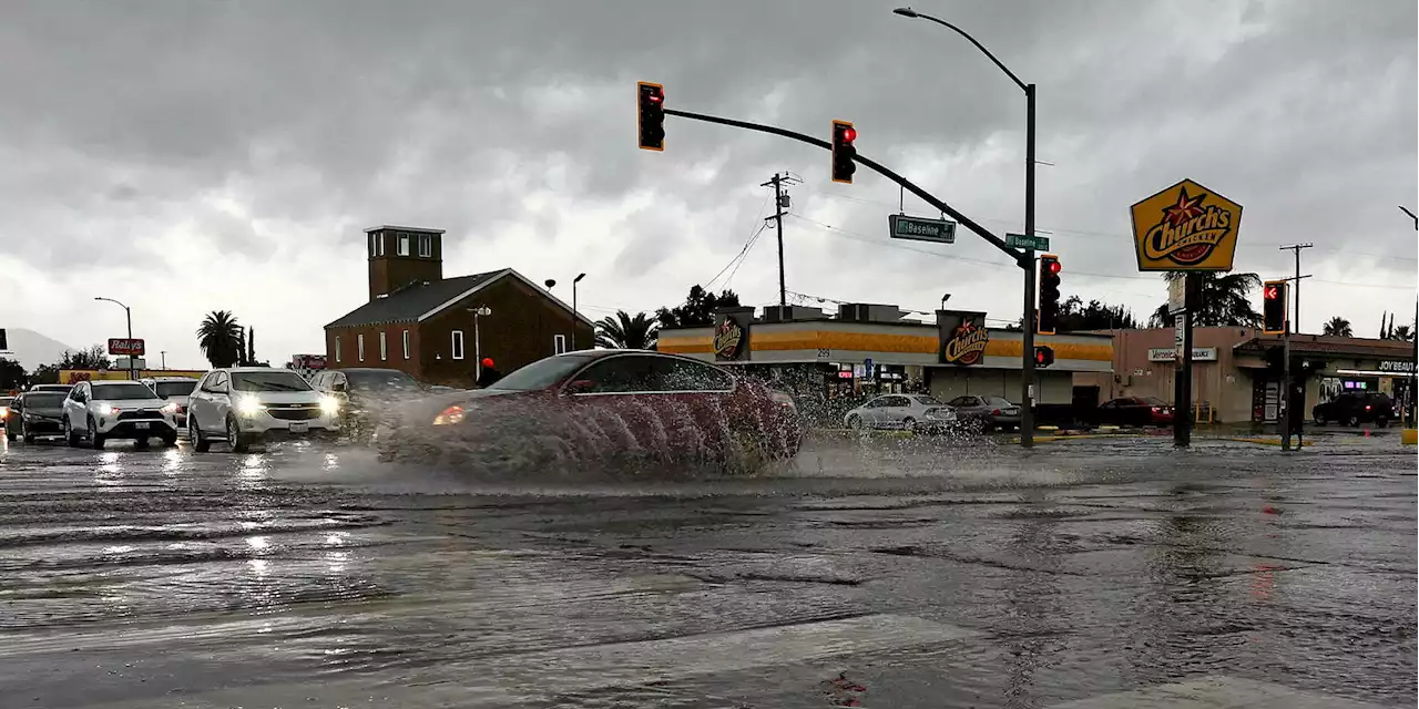 États-Unis : la tempête tropicale Hilary se rapproche de la Californie