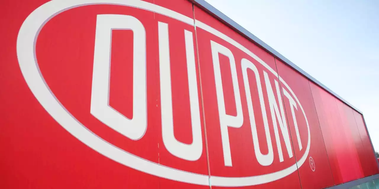 DuPont near deal to sell its Delrin unit for about $1.8 billion: report