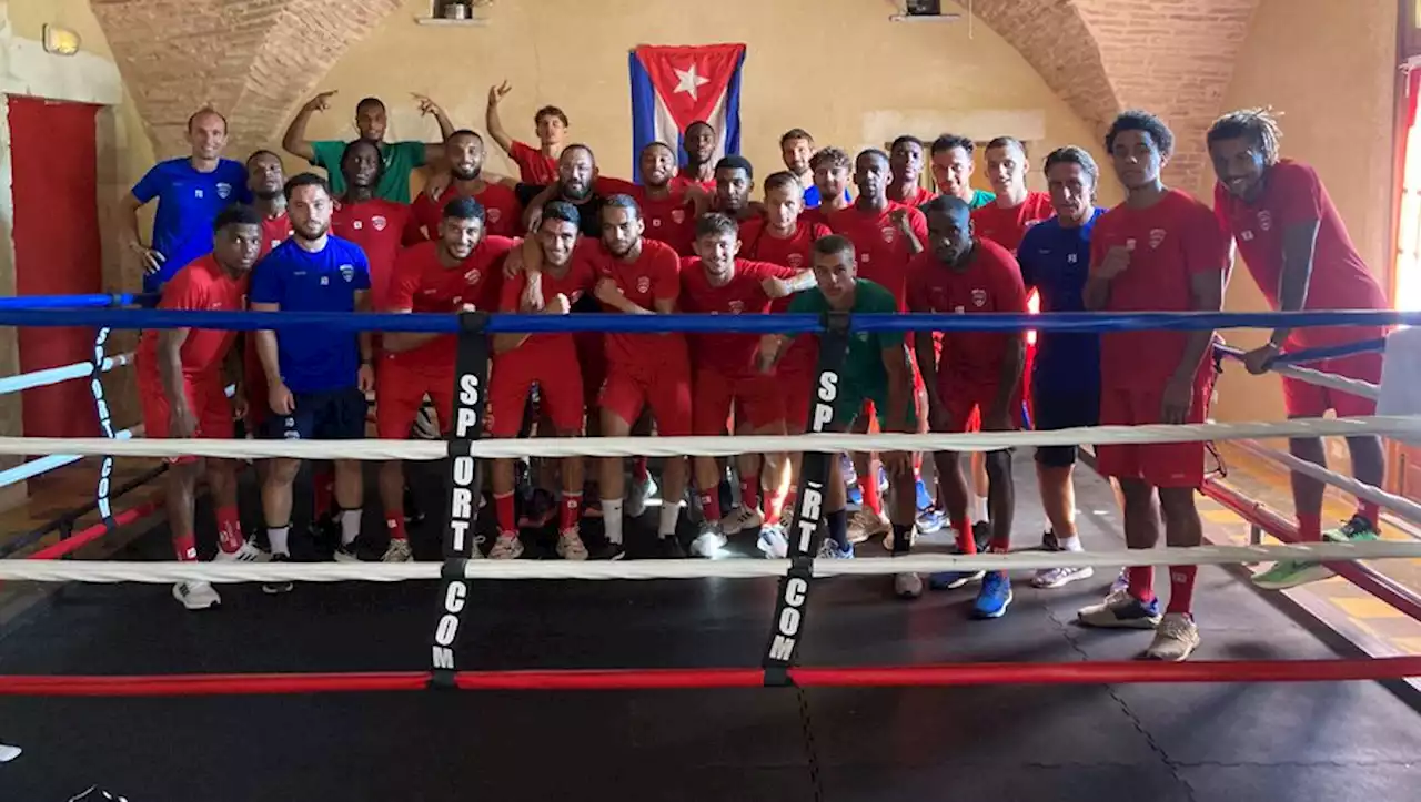 Nîmes Olympique : du football à la boxe, quand les Crocos repartent au combat