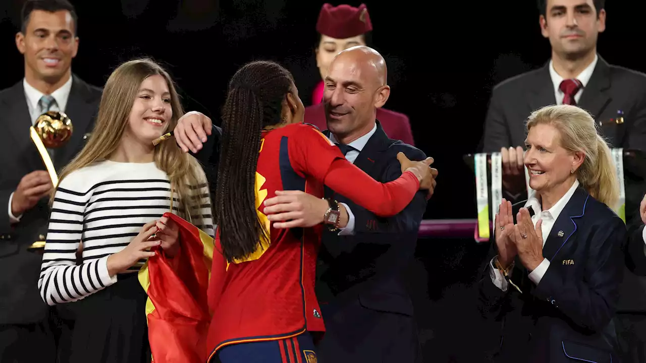 Spanish soccer leader criticized for behavior at Women's World Cup final