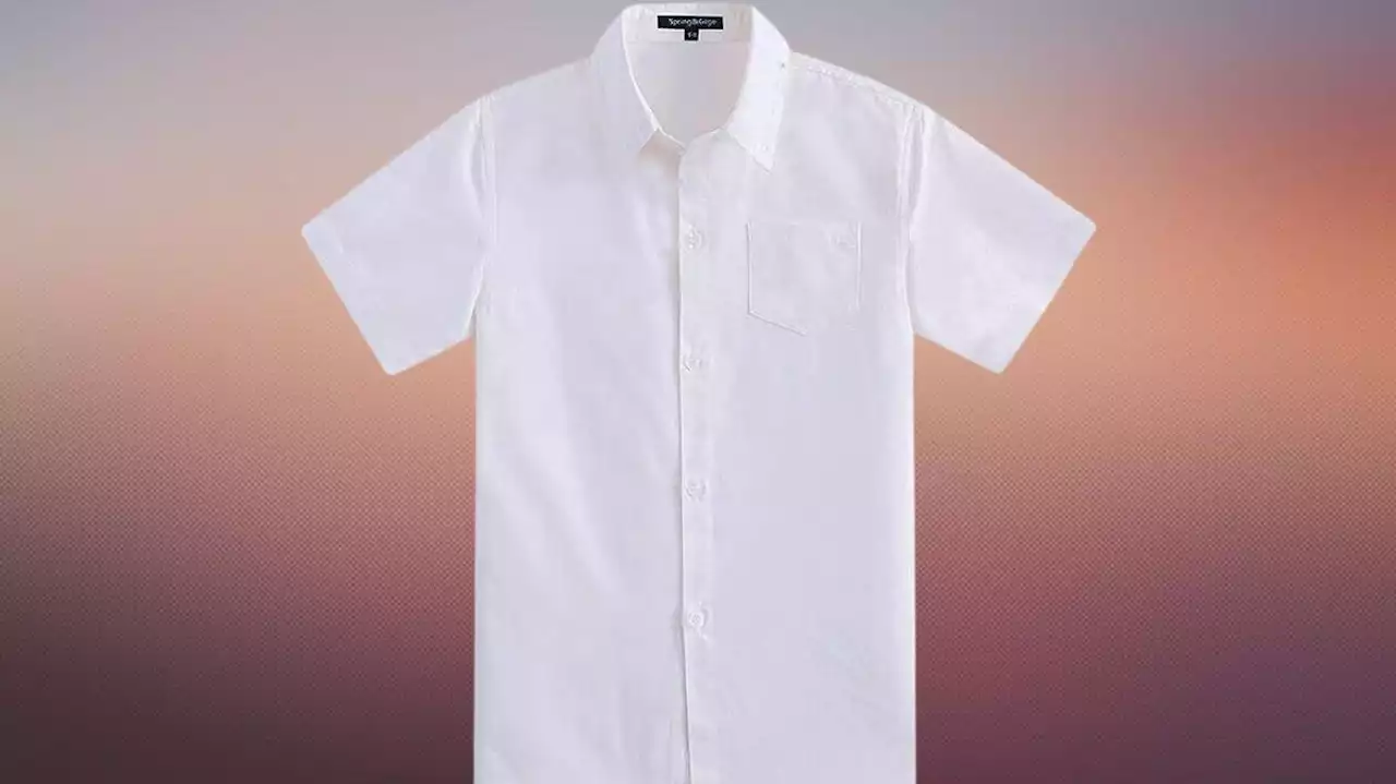 Idéale pour la rentrée, cette chemise blanche pour garçon est à prix très réduit sur Amazon