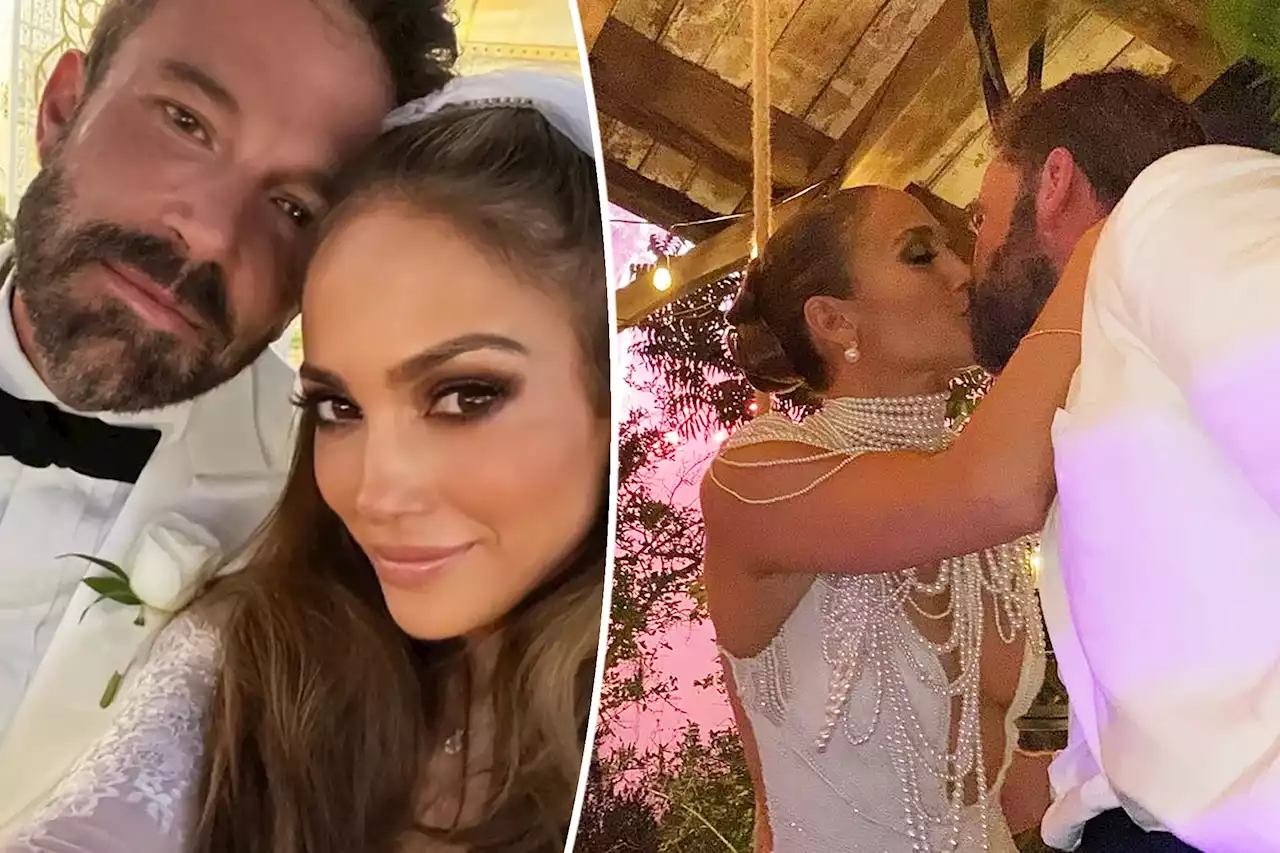 Jennifer Lopez, Ben Affleck celebrate anniversary with never-before-seen wedding pics