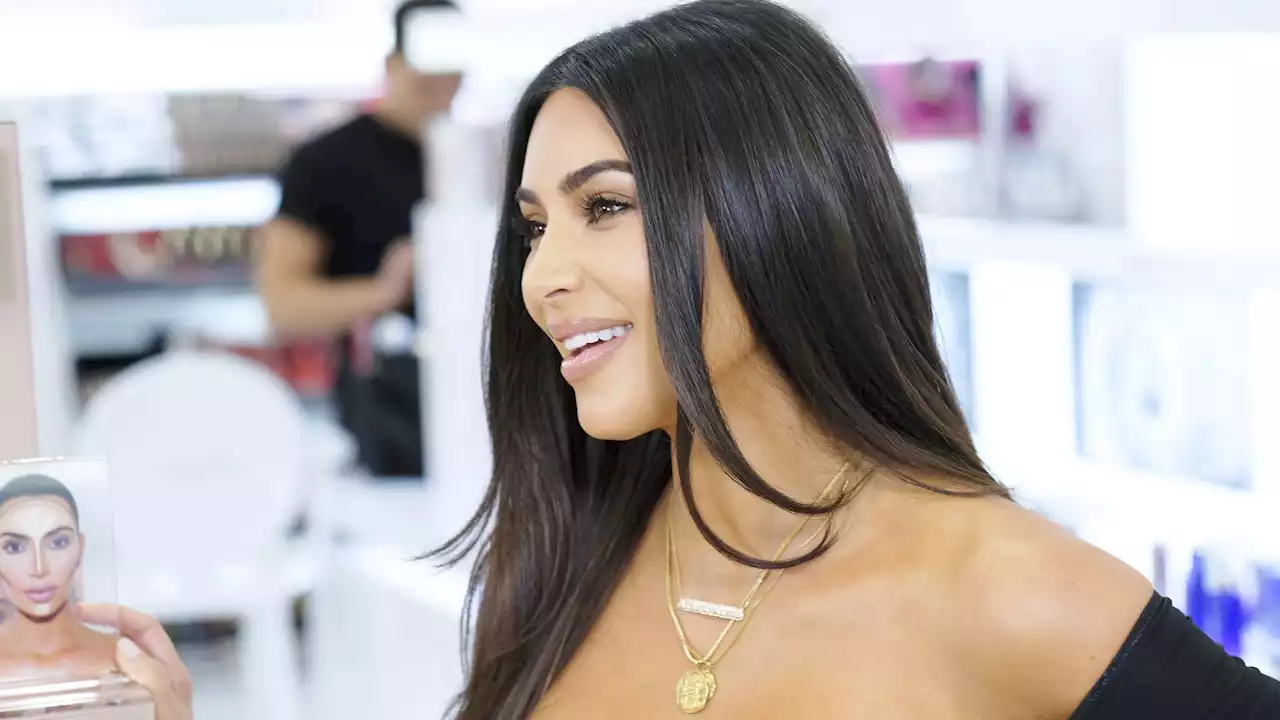 Selbstironisch: Kim Kardashian scherzt über Fail im Studium!