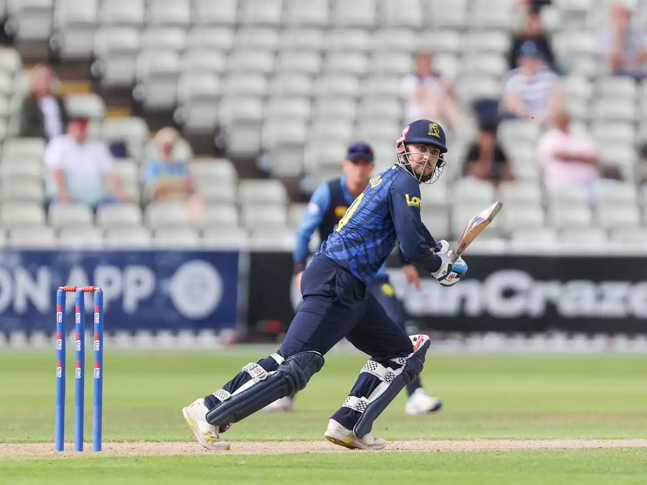 Shropshire's Ed Barnard hits maiden ton for Warwickshire