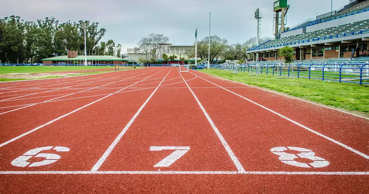 Velhas glórias do atletismo português marcam presença em exposição da modalidade