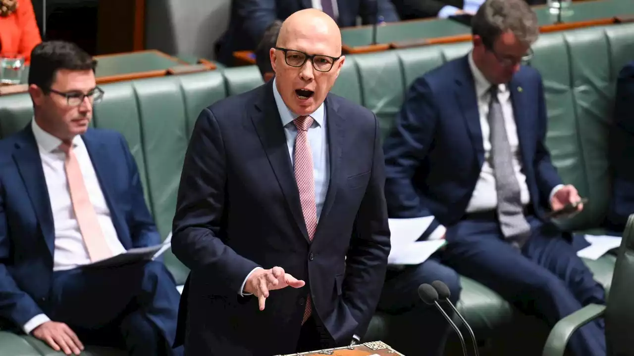 'Gone off the rails': Dutton slams Labor over union's RBA push