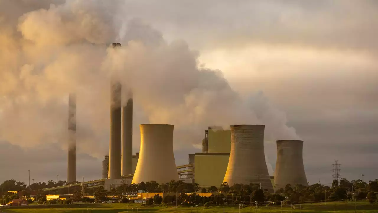 Victoria and AGL lock in transition from coal