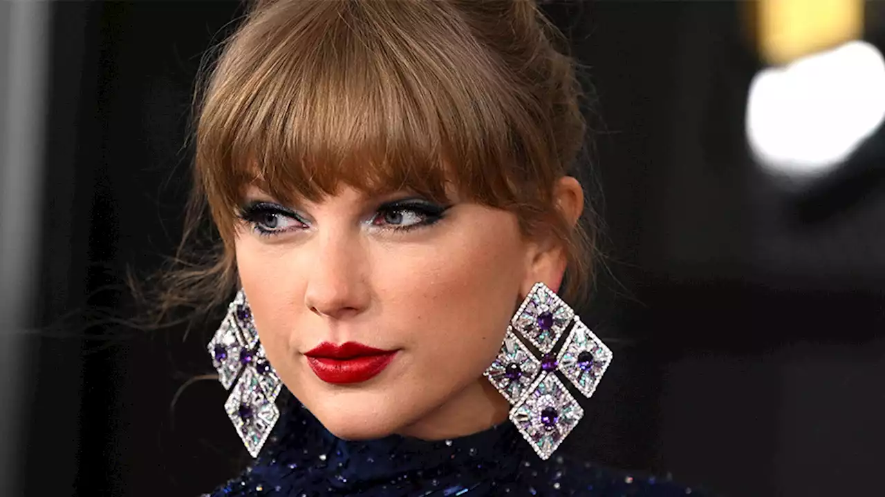 Taylor Swift Avoided a Potentially Awkward Run-In With Her Ex at a Friend’s Wedding