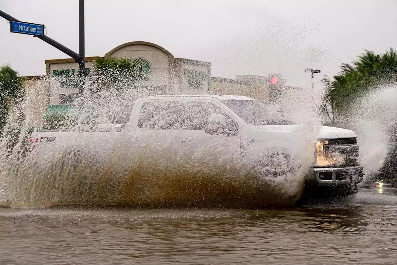 États-Unis : la tempête tropicale Hilary frappe la Californie, des pluies torrentielles s’abattent