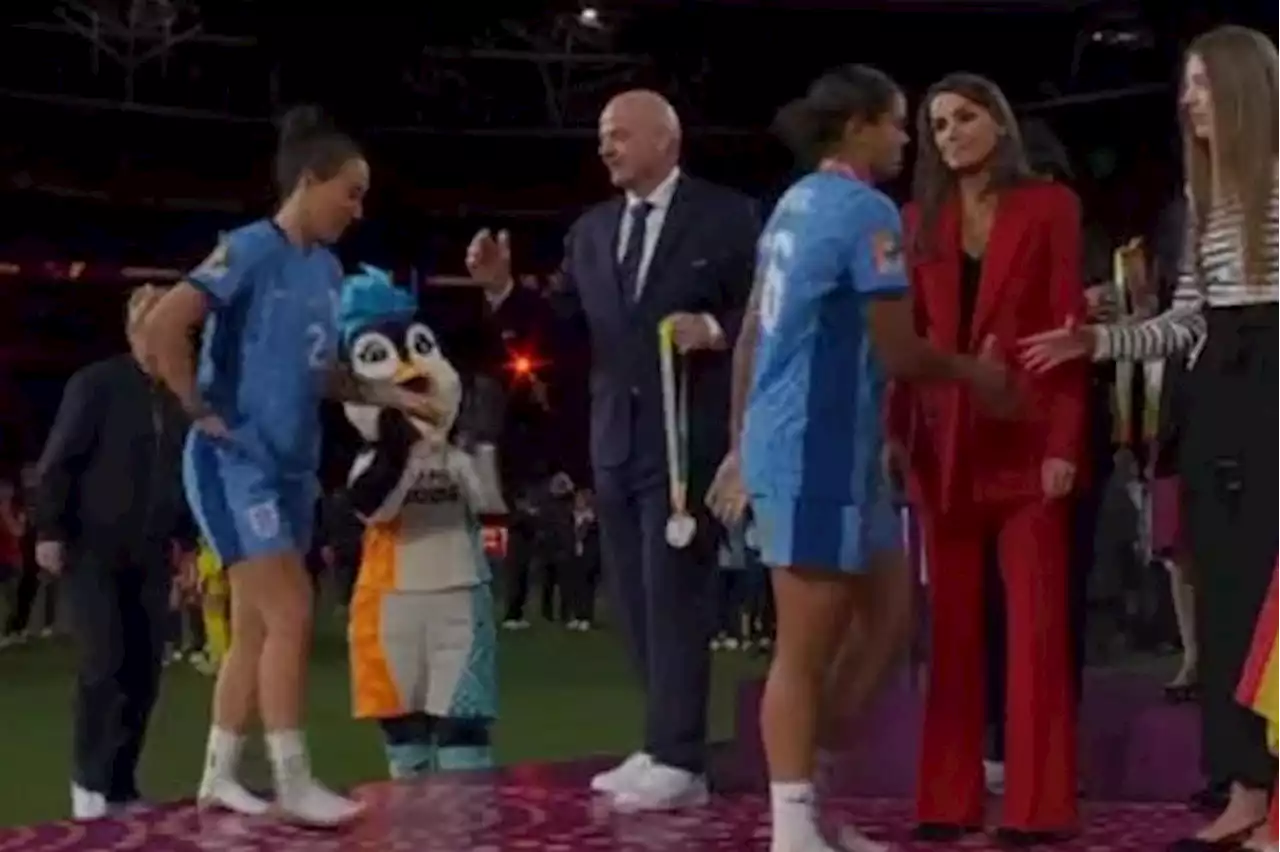 Fans notice awkward moment between Bronze and Infantino at World Cup medal ceremony