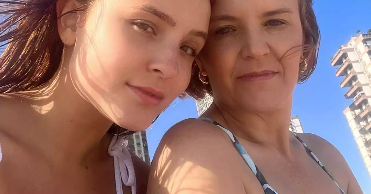 Entrevistas de Larissa Manoela e sua mãe geram onda de memes