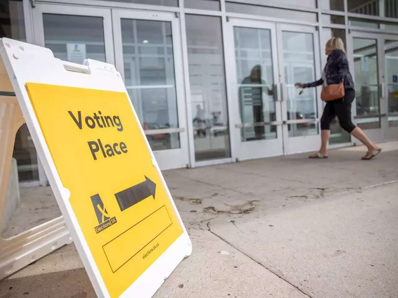 Province rejects use of electronic vote counting machines in 2024 election