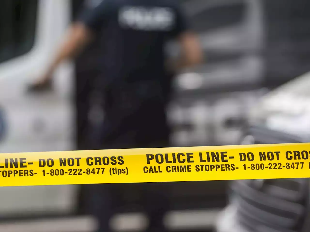 Man dead after shooting at Spadina and College: Toronto cops