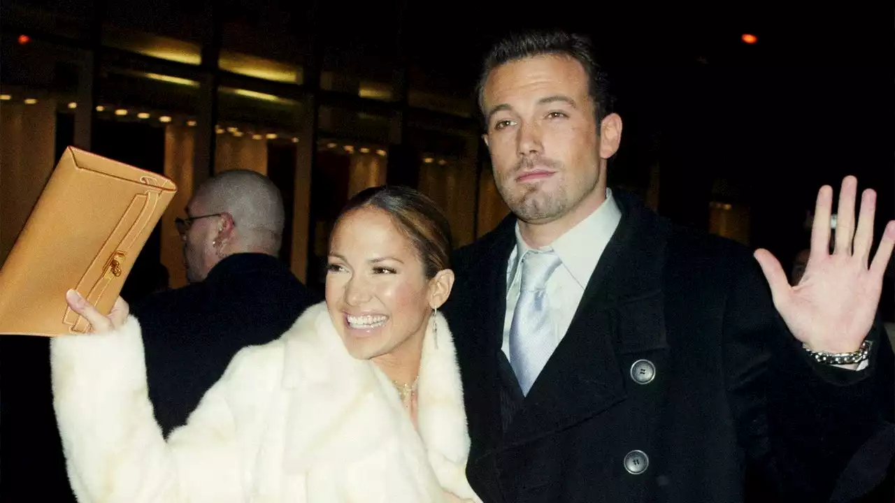 Jennifer Lopez Celebrates First Anniversary With Ben Affleck By Going Full 2002