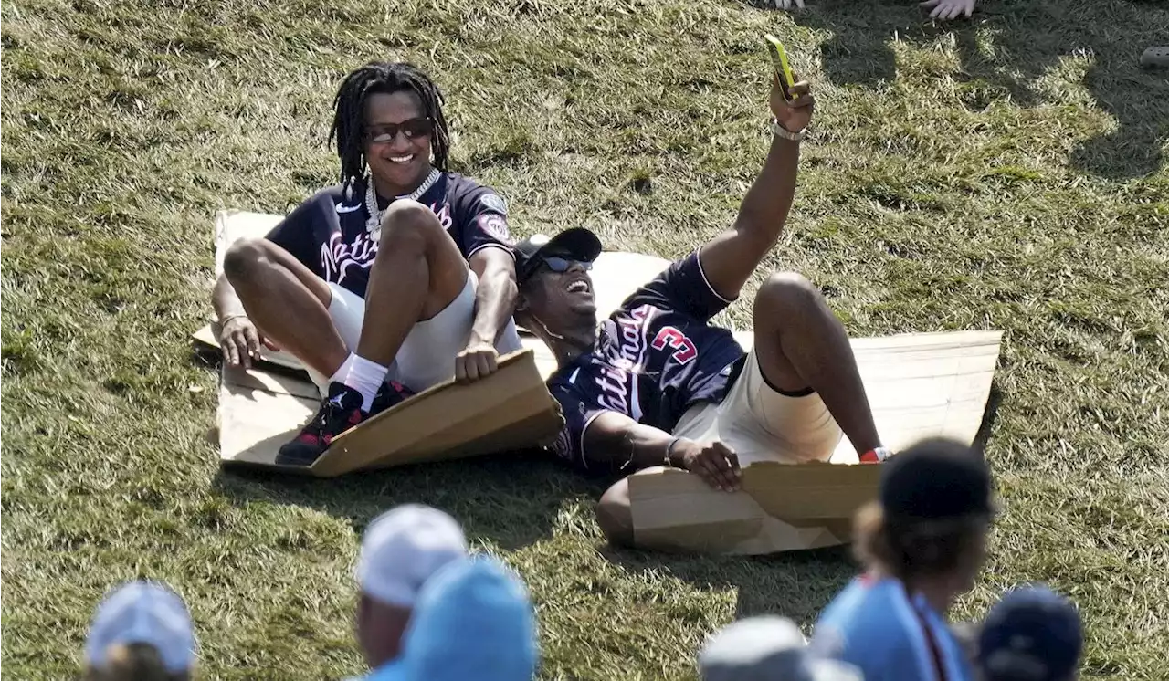 Nationals, Phillies are kids for a day, mingling among Little Leaguers