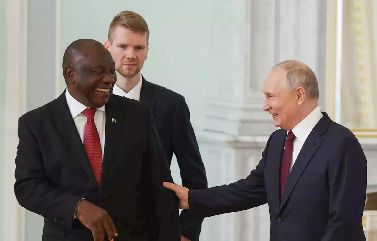 Comment expliquer la complaisance de l’Afrique du Sud envers la Russie ?