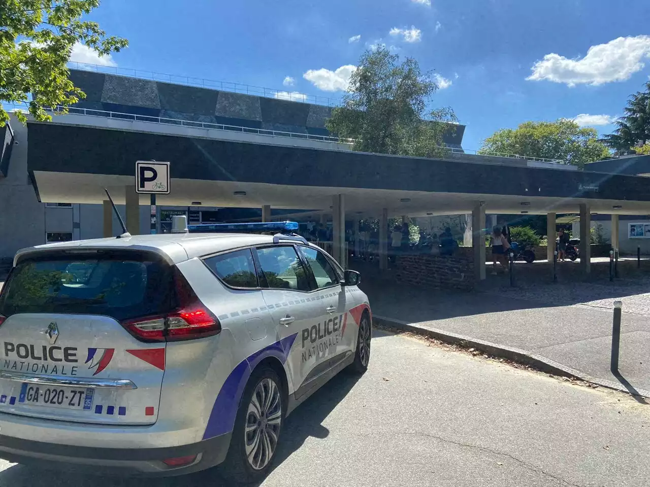 Bagarre dans une piscine à Rennes : la police entre dans le bassin