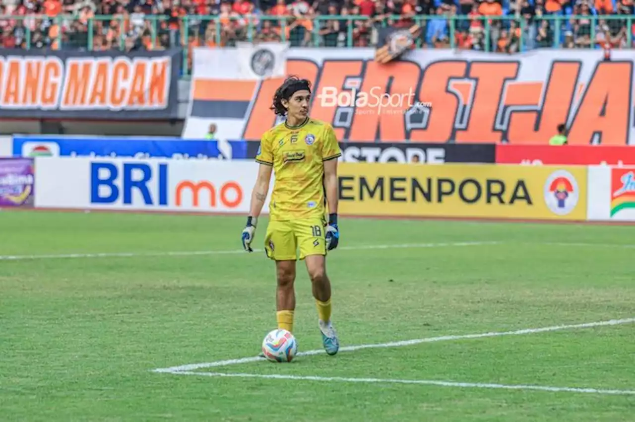 Kiper Arema FC Anak Eks Chelsea Julian Schwarzer Pilih Legenda Liverpool Sebagai Sang Idola